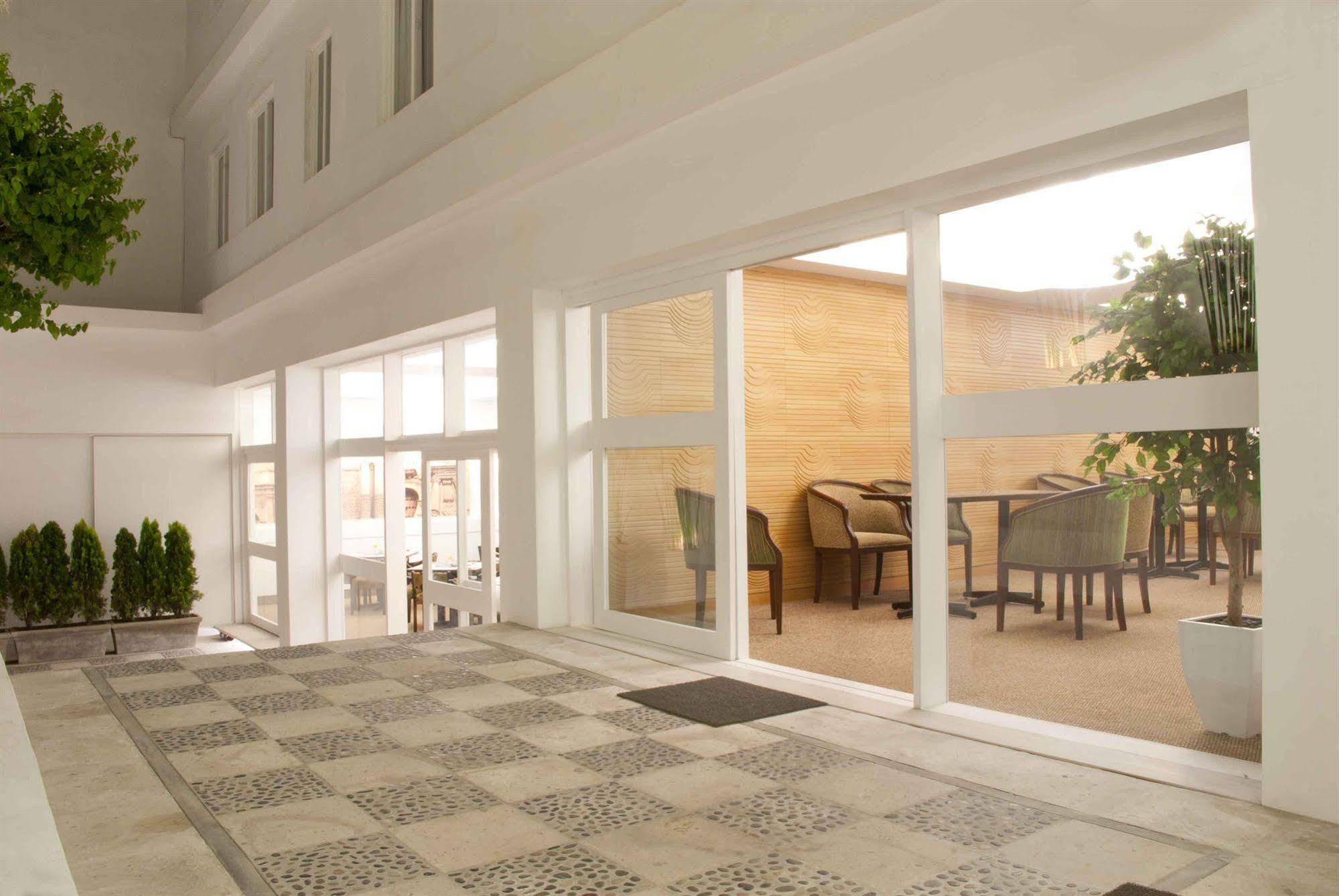 Tierra Viva Plaza 3*